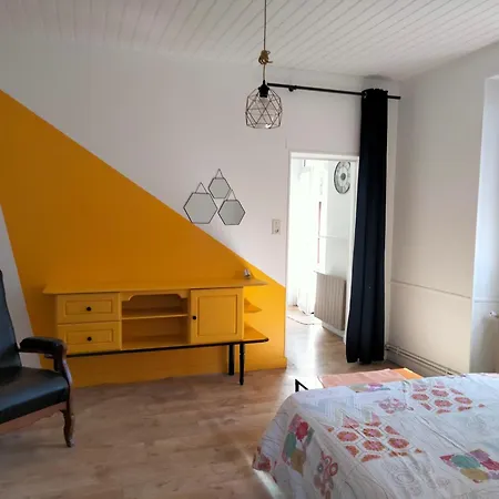 Au Jardin Vue Viaduc Apartment Millau