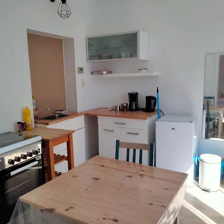 Au Jardin Vue Viaduc *